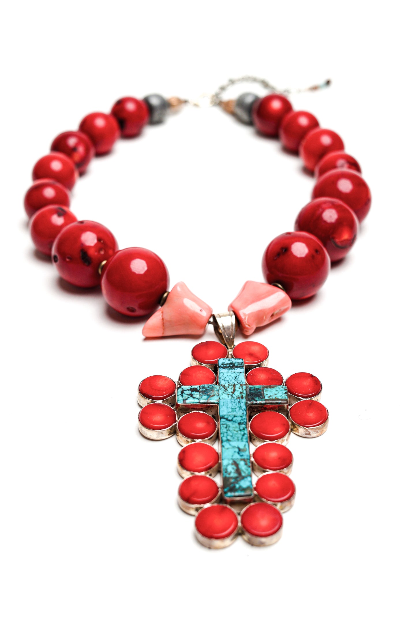 YARA NECKLACE IN CORAL MIX