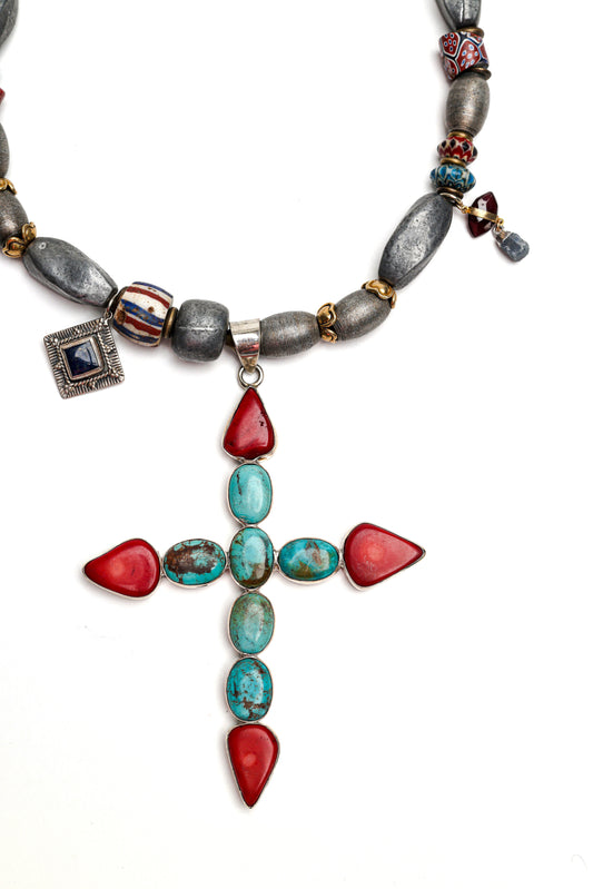 Avery Necklace in Turquoise Mix