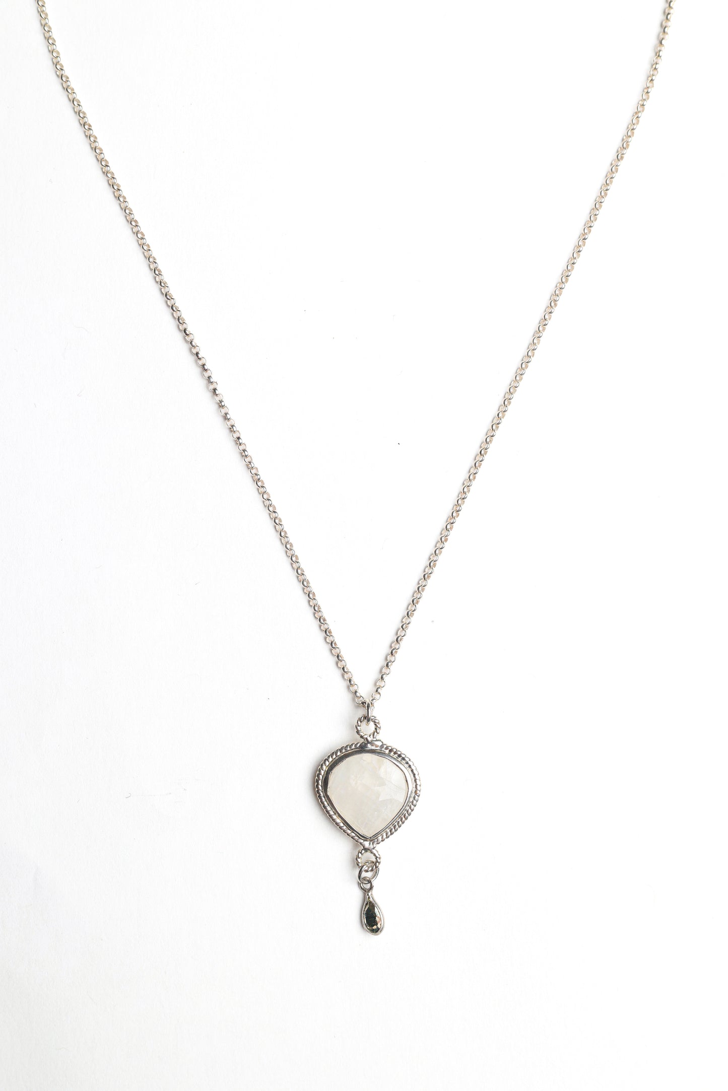 Femi Necklace in Moonstone Mix