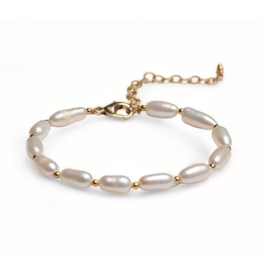 Neve Bracelet in White Pearl