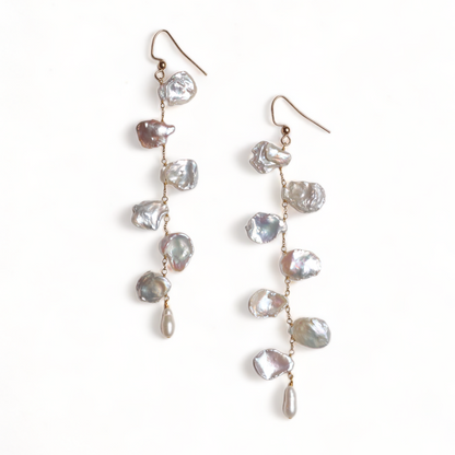 Dolly Earring in White Pearl