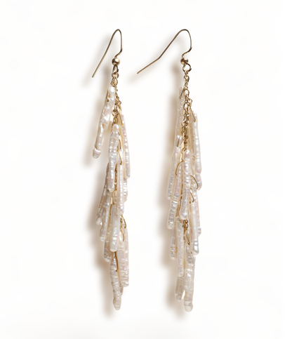 Penelope Earring in White Pearl