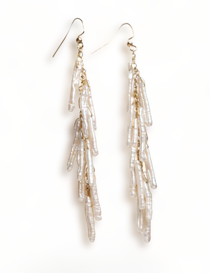 Penelope Earring in White Pearl