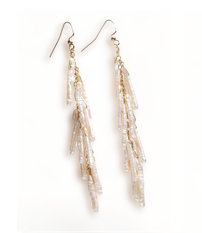 Penelope Earring in White Pearl