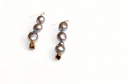 Monet Earring in Peacock Pearl