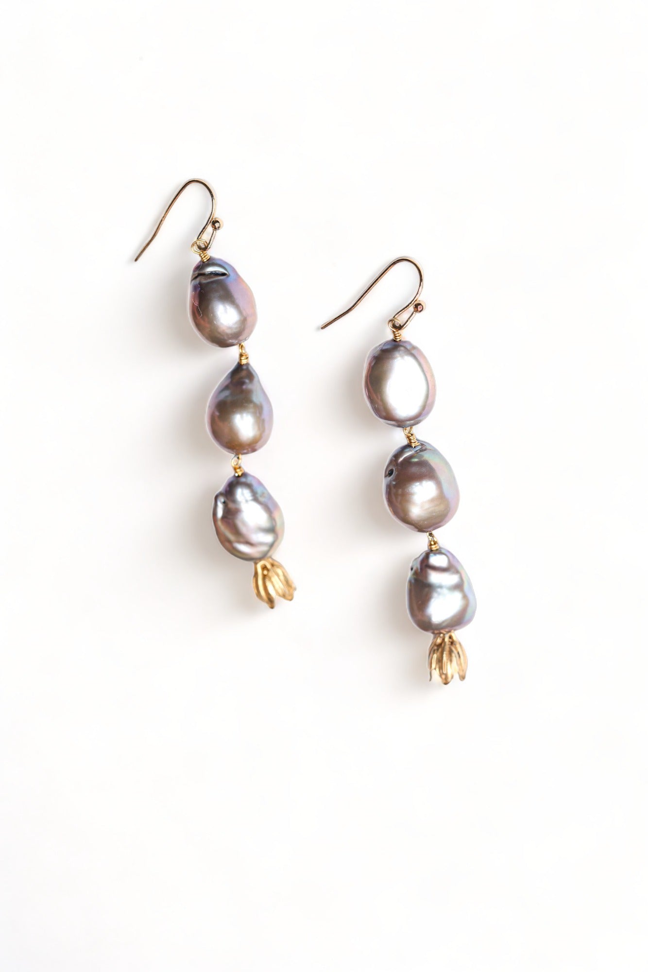 Monet Earring in Peacock Pearl