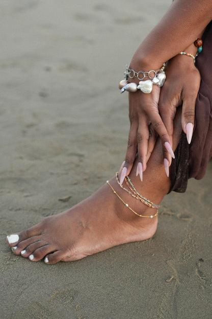 Ariel anklet in White Pearl